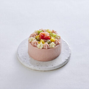 豆乳クリームと米粉のケーキ ビーツ